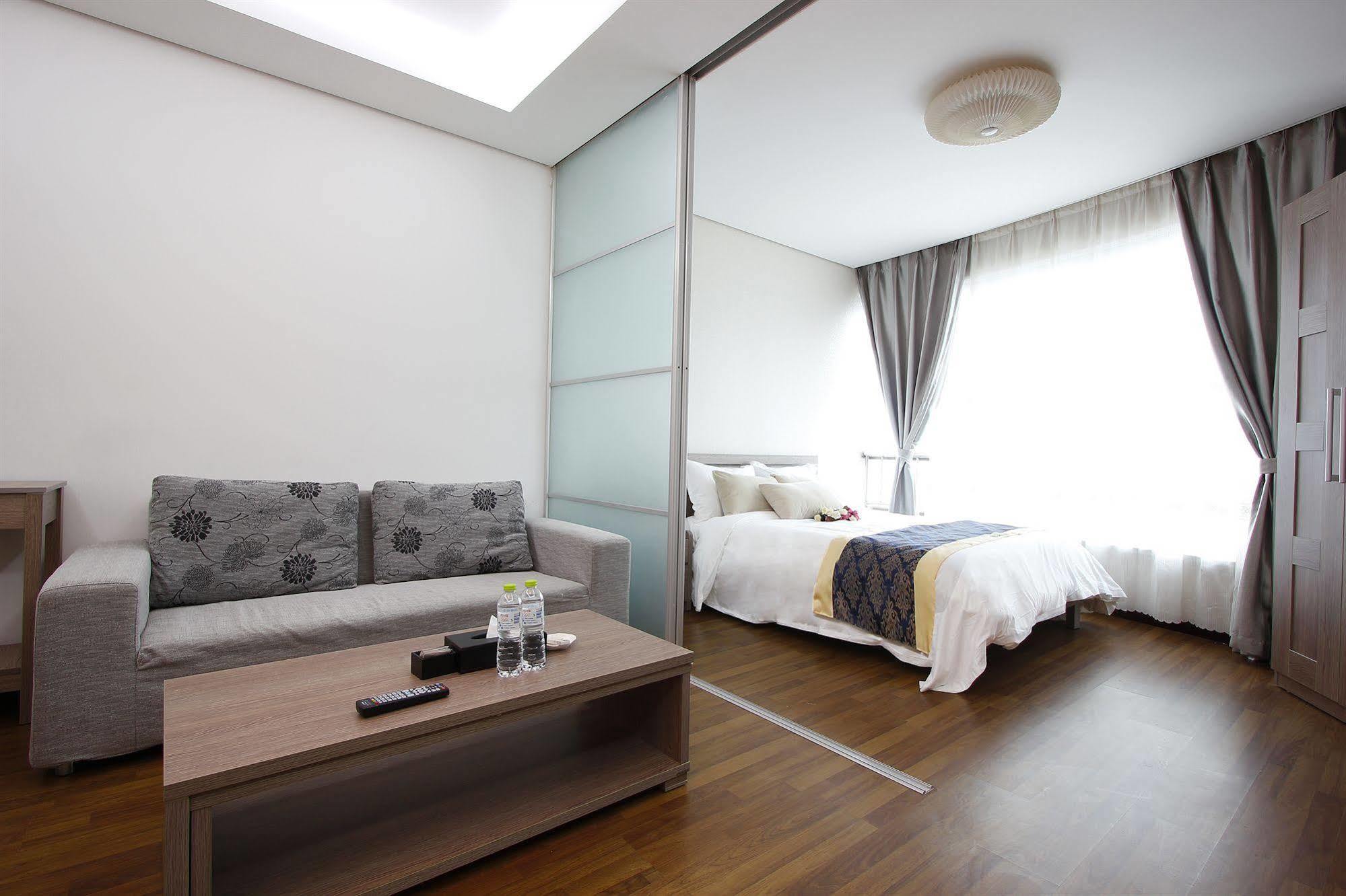 Qingdao Tujia Sweetome Vacation Rentals Xingyuan Branch Exterior photo